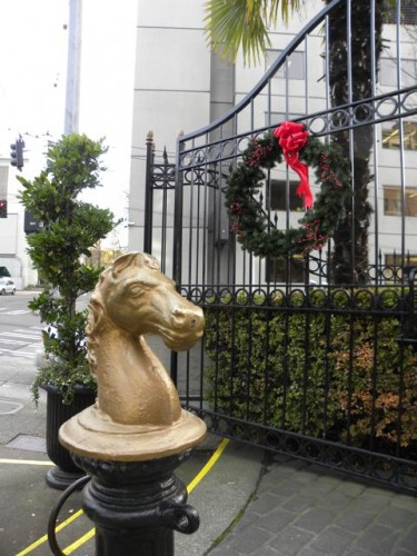 Sorrento Hotel Horse and Wreath